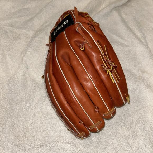 Dudley Thunder Softball Glove Mitt DFG 800 Right Hand Throw Excellent - Picture 2 of 4